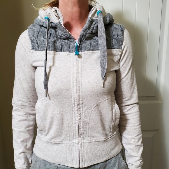 lululemon athletica Tops - Vintage Lululemon hoodie